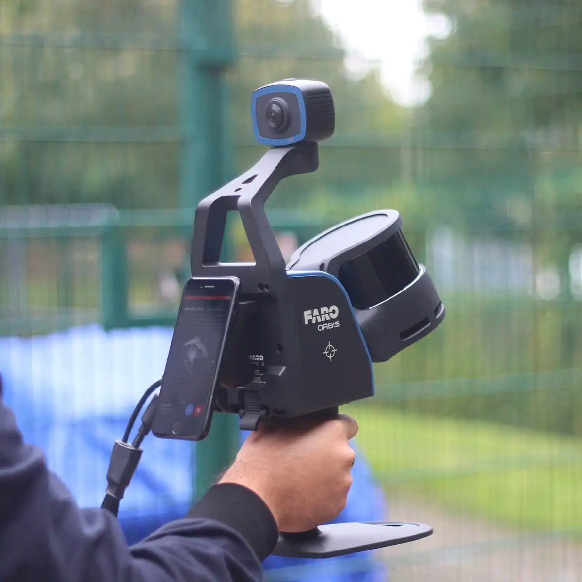 Escaneo en movimiento con FARO Orbis en entorno industrial complejo