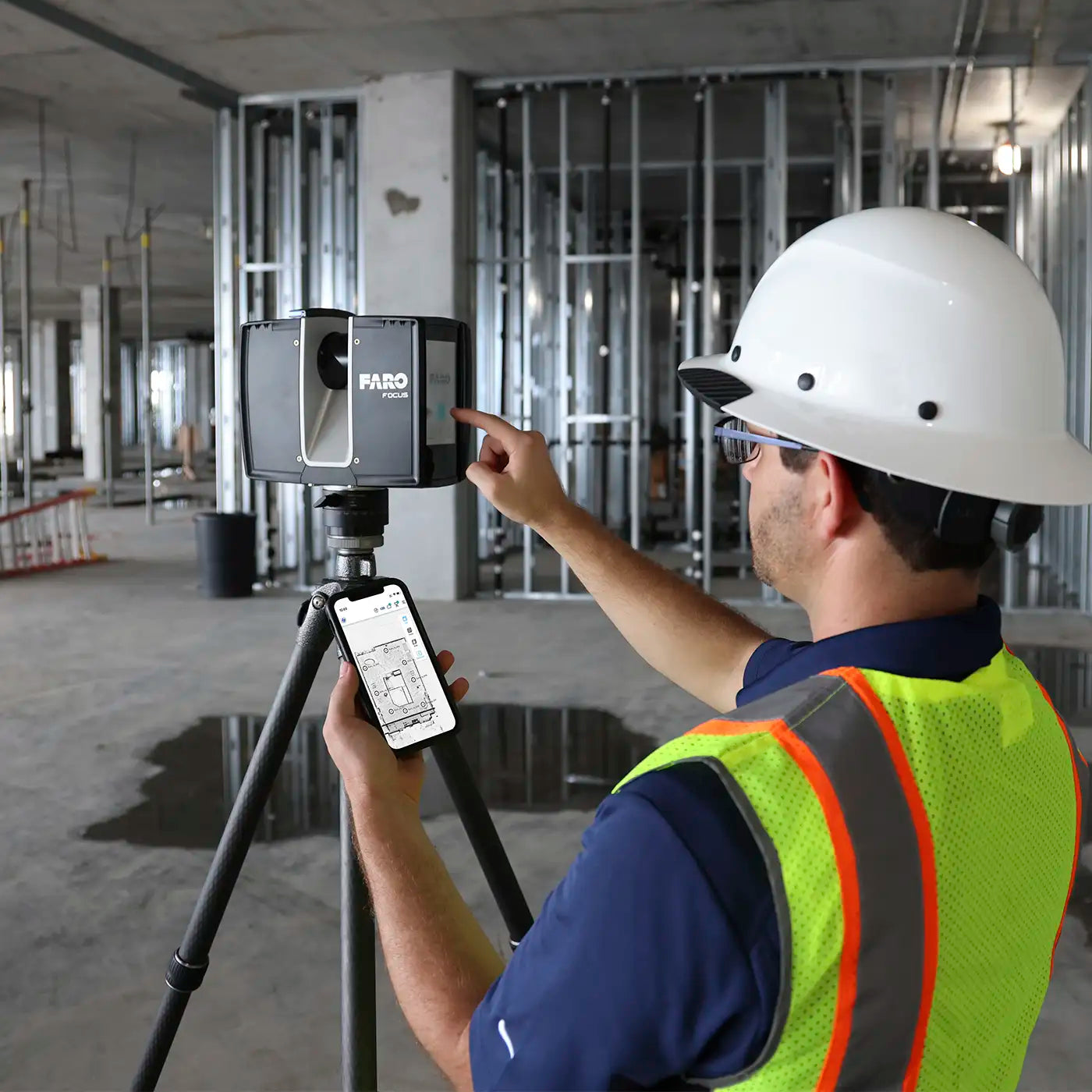 Escaneo de edificio con FARO Focus 3D en aplicación de obra civil