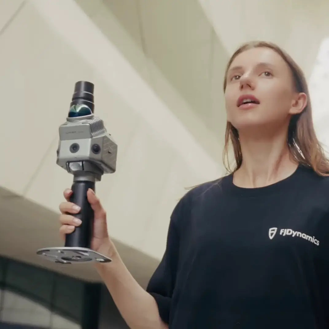 FJD Trion P2 en uso escaneando un edificio para as-built y BIM