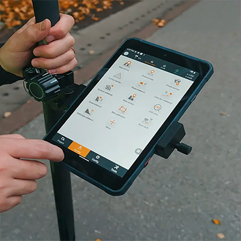 Tablet profesional CHCNAV LT800 con Android y software LandStar 8 para topografía en campo